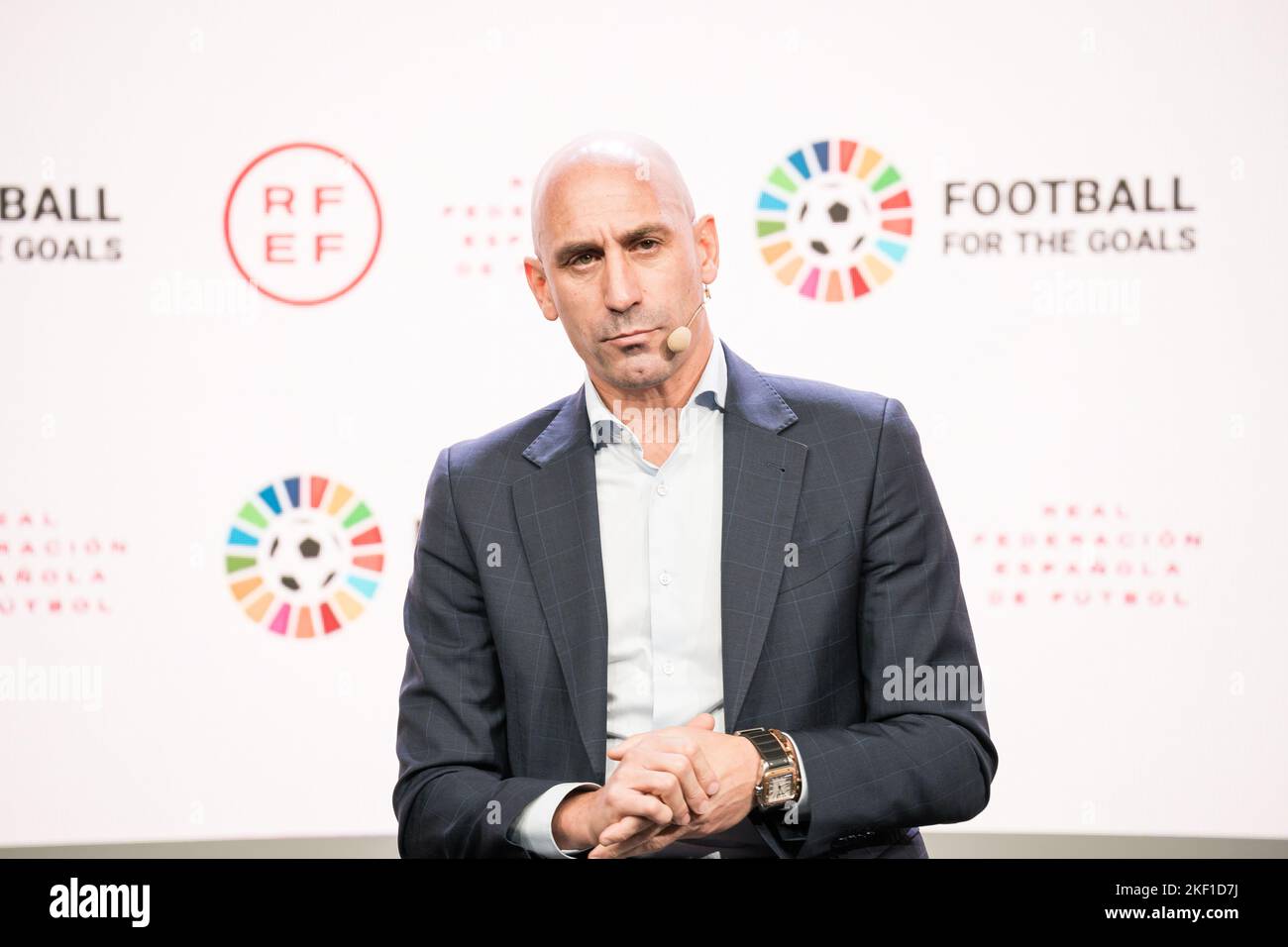 Madrid, Spanien. 15.. November 2022. Luis Rubiales, Präsident des Königlichen spanischen Fußballverbands, während der Konferenz der Vereinten Nationen in der Ciudad Deportiva de Las Rozas, Madrid. (Foto von Diego Radames/SOPA Images/Sipa USA) Quelle: SIPA USA/Alamy Live News Stockfoto