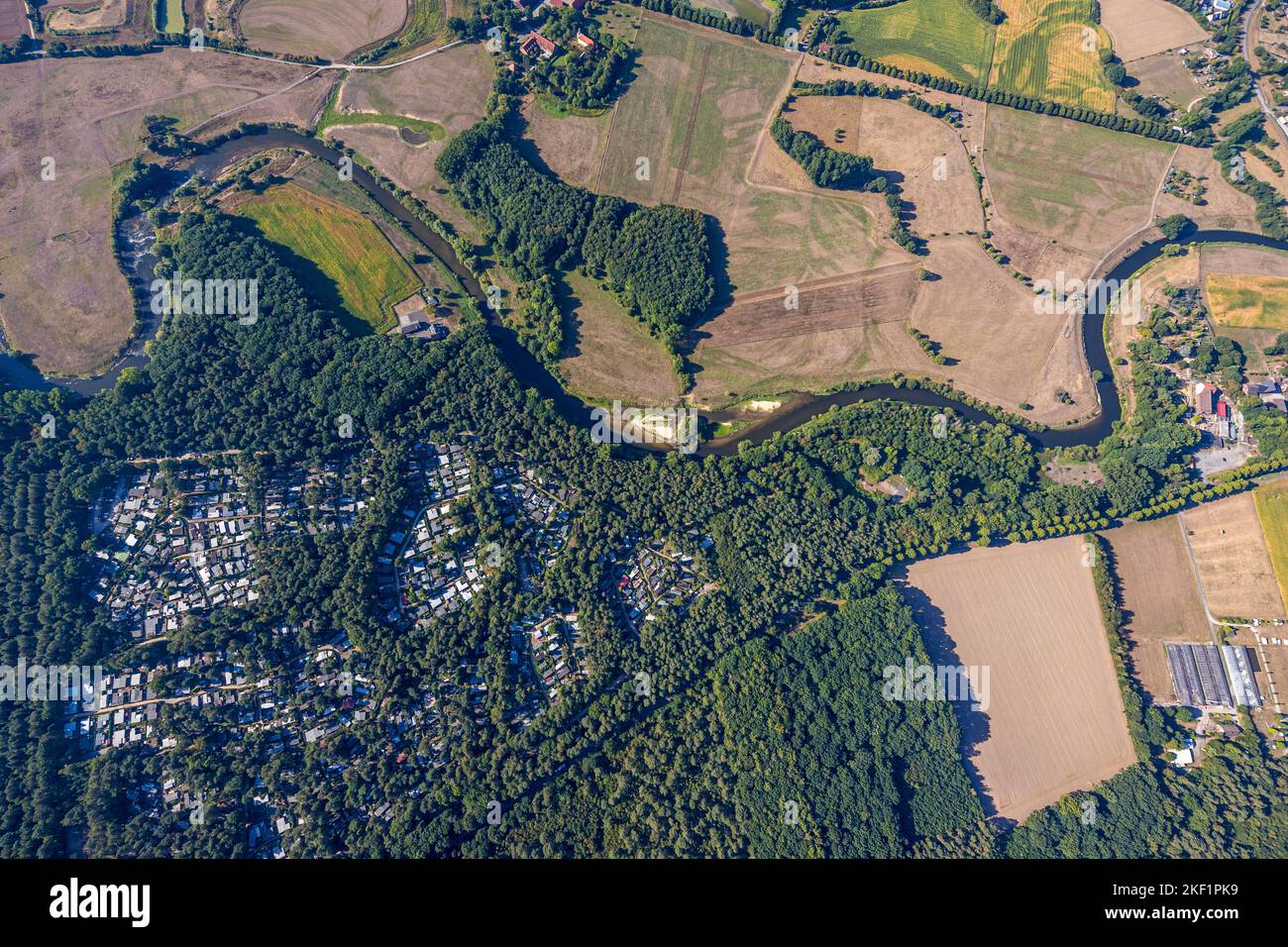 Luftaufnahme, Lippemäander, Lippeschleife, Waldferiendorf Eversum, Fluss- und Auenentwicklung der Lippe Vogelsang, Renaturierung, Stadt b Stockfoto