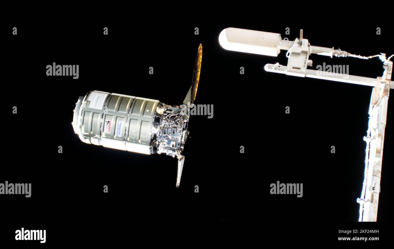 Internationale Raumstation, ERDORBIT. 09. November 2022. Der unbemannte Raumfrachter Northrop Grumman Cygnus nähert sich dem Modul Unity an der Internationalen Raumstation ISS, 9. November 2022 in Earth Orbit an. Quelle: NASA/NASA/Alamy Live News Stockfoto