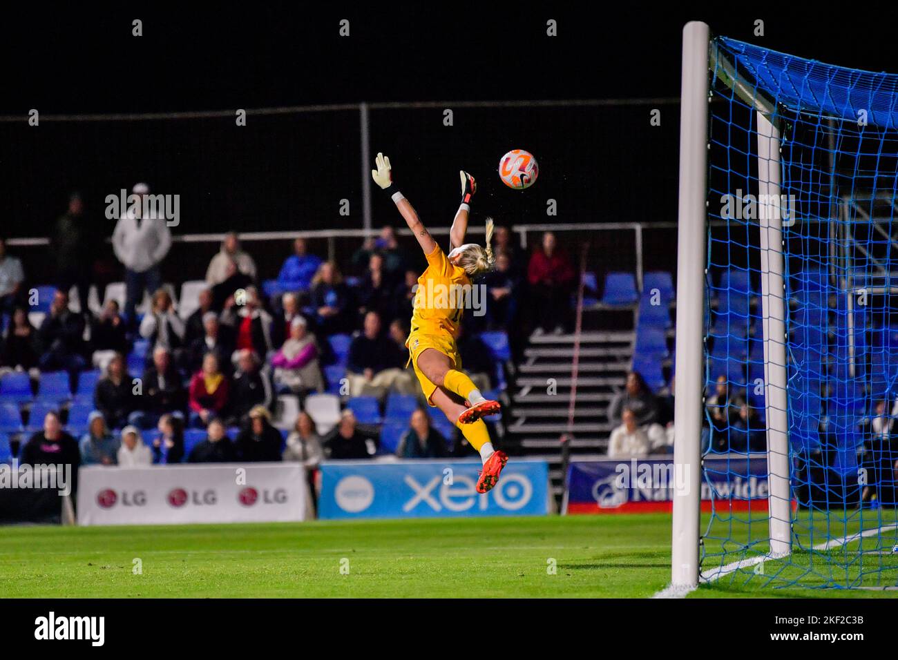 Murcia, Spanien 20221115.Englands Torhüterin Ellie Roebuck beim internationalen Fußballspiel zwischen England und Norwegen in der Pinatar Arena in Murcia, Spanien. Foto: Rodrigo Freitas / NTB Stockfoto