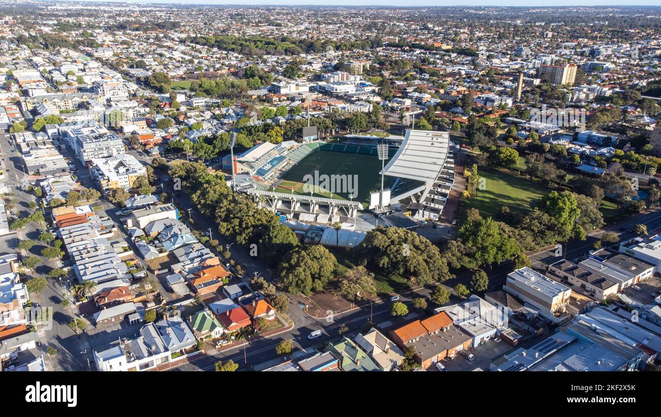 Perth oval -Fotos und -Bildmaterial in hoher Auflösung – Alamy