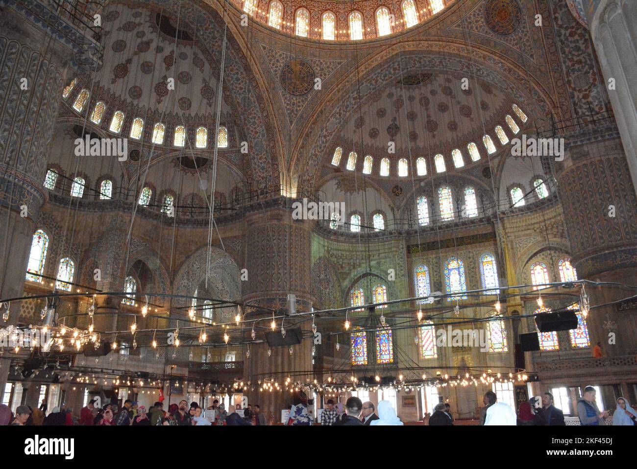 Außerhalb der Universität Istanbul und Hagya Sophya mehr draußen Stockfoto