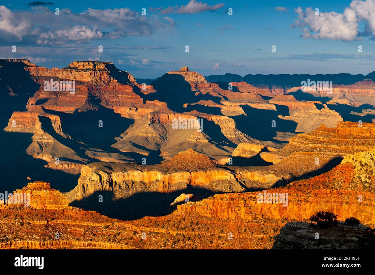 Sonnenuntergang Grand Canyon Nationalpark, South Rim, Südrand, letztes Licht nahe Yavapai Point, Arizona, USA, Nordamerika Stockfoto