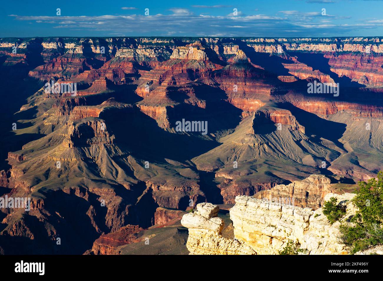 Sonnenuntergang Grand Canyon Nationalpark, South Rim, Südrand, letztes Licht nahe Yavapai Point, Arizona, USA, Nordamerika Stockfoto