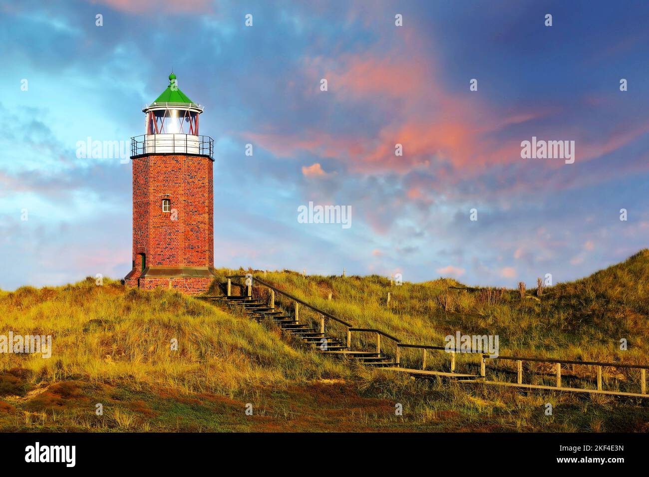 Der alte Kampener Leuchtturm , Quermatenfeuer, am frühen Morgen, Kampen, Sylt, nordfriesische Inseln, Nordfriesland, Schleswig-Holstein, Deutschland Stockfoto