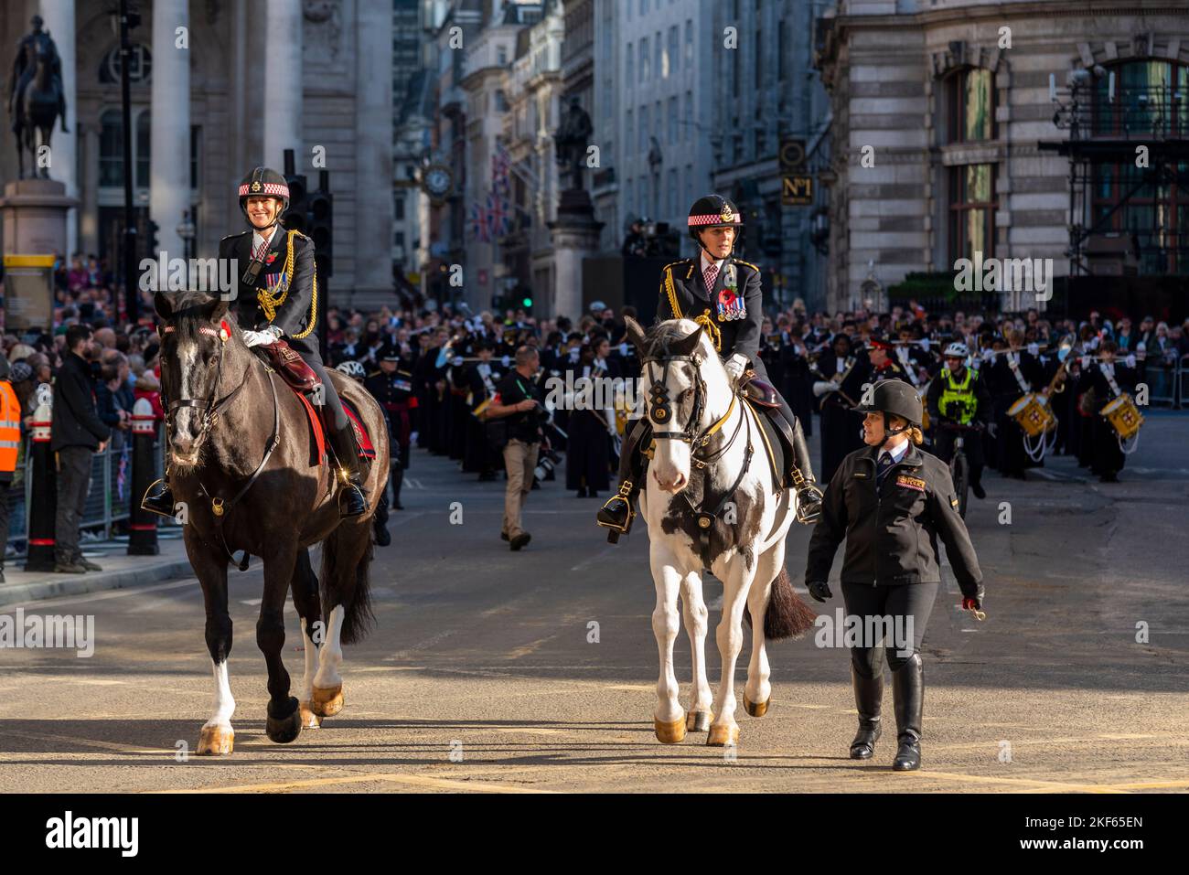 Angela McLaren (White Horse)-KOMMISSARIN, Polizei DER STADT LONDON, bei der Lord Mayor's Show Parade in der City of London, Großbritannien Stockfoto