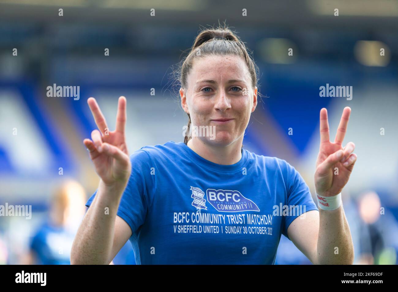 Lucy Quinn, junge Profifußballspielerin, Großbritannien, 2022 Stockfoto
