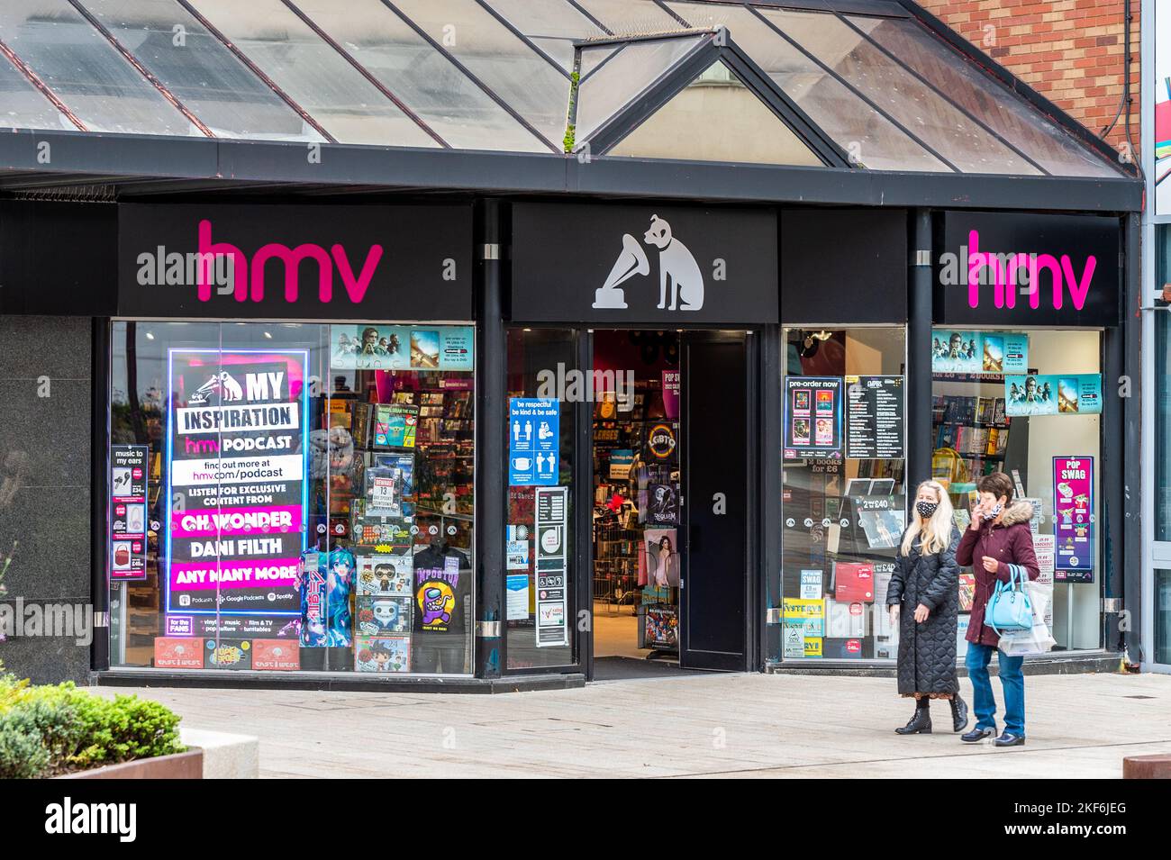 HMV-Plattenladen in Coventry City Center, West Midlands, Großbritannien. Stockfoto