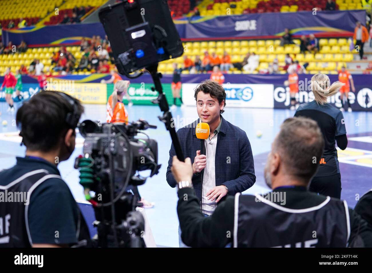 SKOPJE, MAZEDONIEN - 16. NOVEMBER: Gerben Engelen während der Hauptrunde - EHF EURO 2022 Spiel zwischen den Niederlanden und Montenegro in der Arena Boris Trajkovski am 16. November 2022 in Skopje, Mazedonien (Foto: Henk Seppen/Orange Picles) Stockfoto