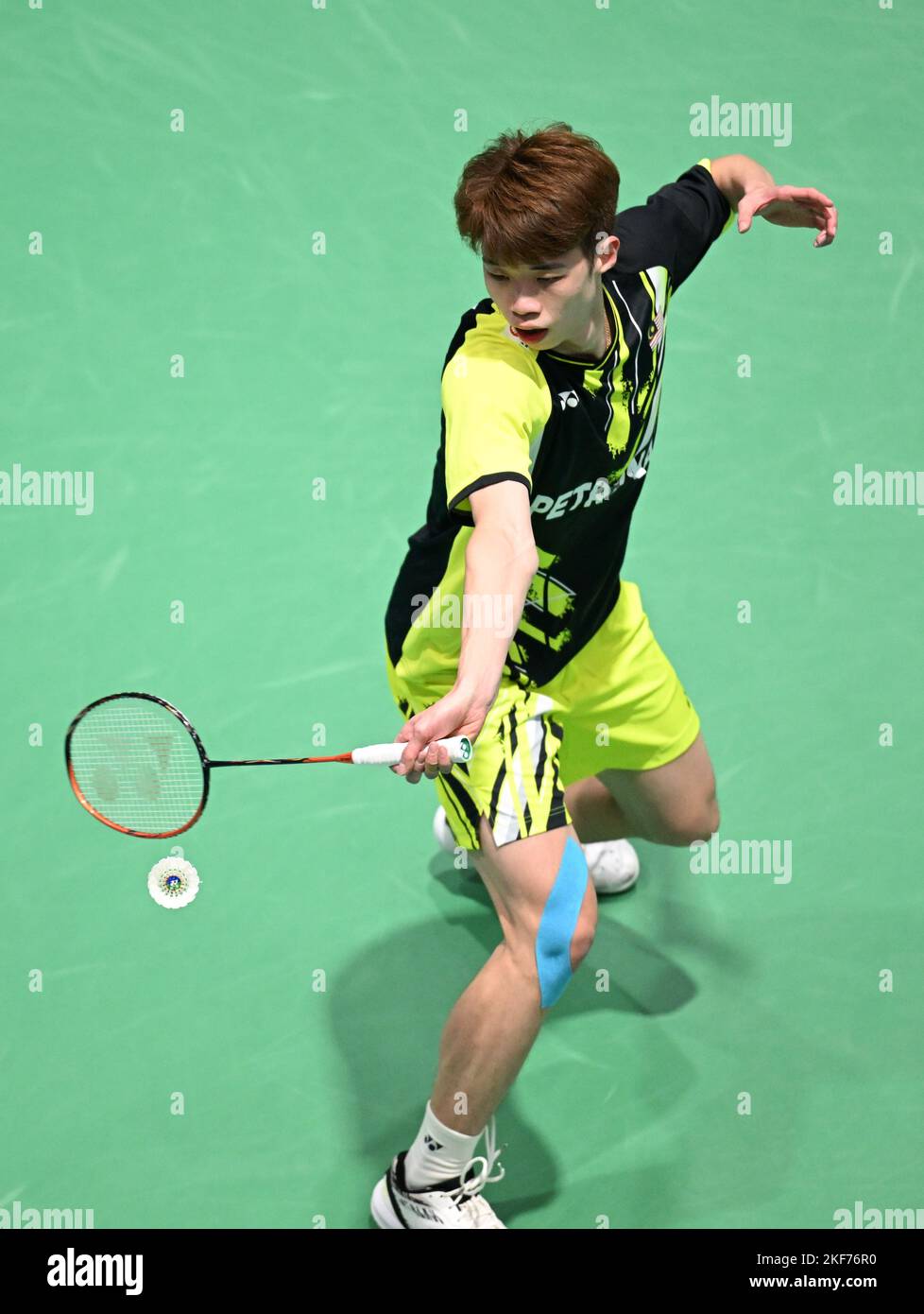 Sydney, Australien. 16.. November 2022. NG Tze Yong aus Malaysia in Aktion gesehen während der SATHIO GROUP Australian Badminton Open 2022 Runde von 32 Männer Einzelspiel gegen Jacob Schueler aus Australien. NG gewann das Spiel, 21-13, 21-15. Kredit: SOPA Images Limited/Alamy Live Nachrichten Stockfoto