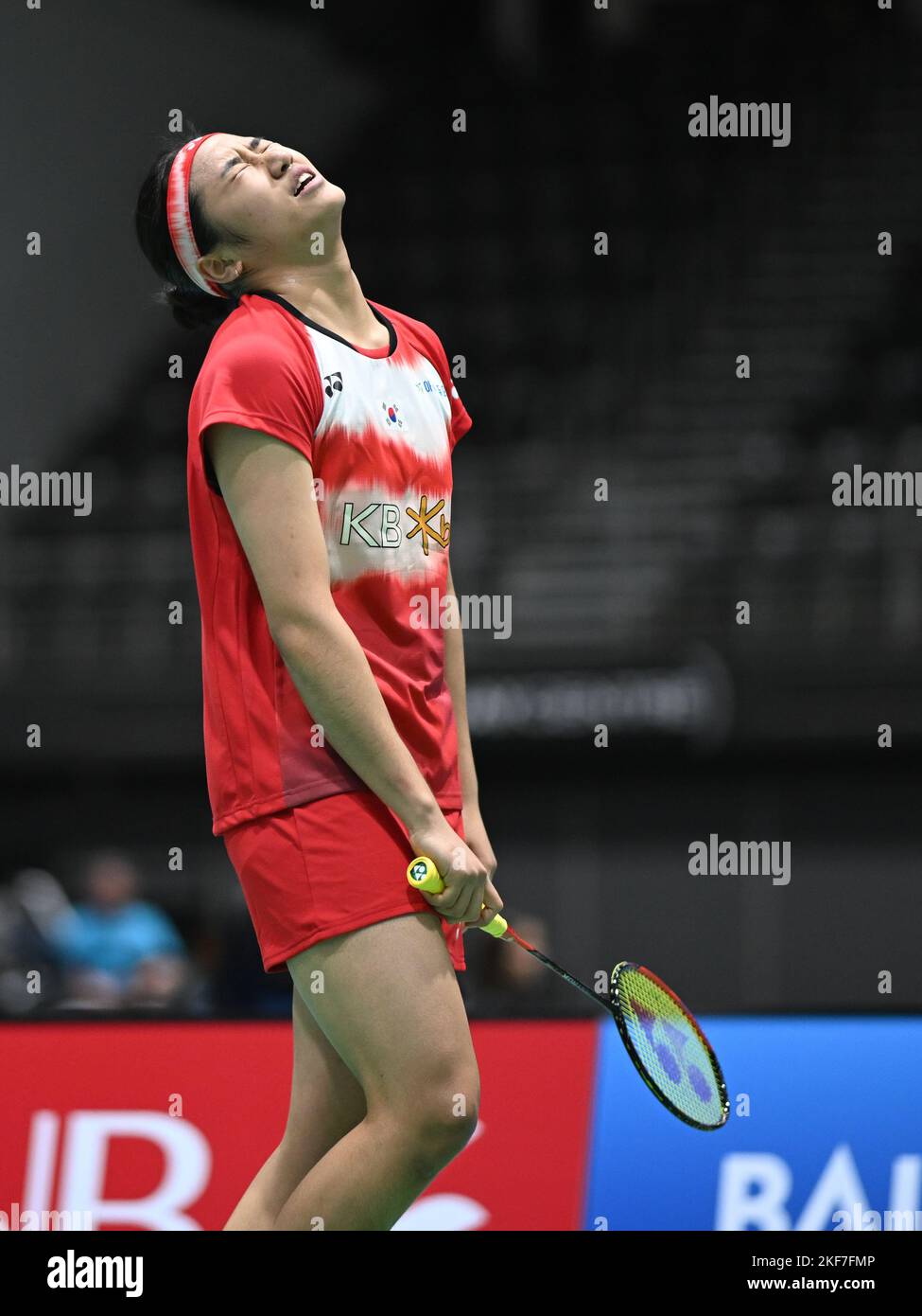 Sydney, Australien. 16.. November 2022. Ein SE Young aus Korea wird während des Einzelspiels der SATHIO GROUP Australian Badminton Open Frauen 2022 gegen Sung Shuo Yun aus dem chinesischen Taipeh in Aktion gesehen. An gewann das Spiel 21-14, 21-13. (Foto von Luis Veniegra/SOPA Images/Sipa USA) Quelle: SIPA USA/Alamy Live News Stockfoto