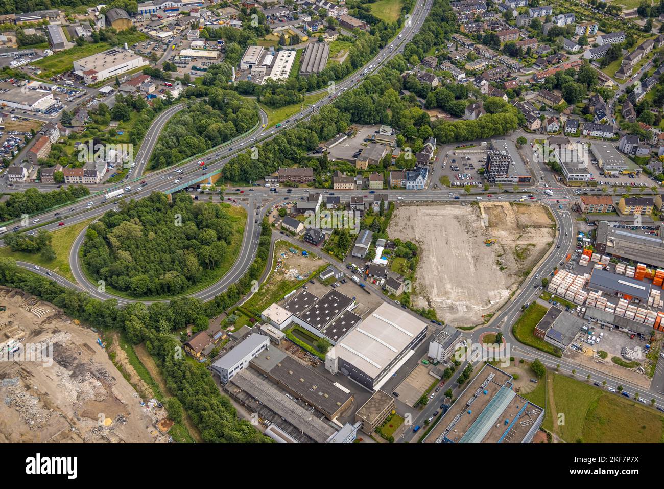 Luftaufnahme, Gebäudebereich Herner Straße Ecke Rensingstraße, am Autobahnkreuz Bochum-Riemke A43, Riemke, Bochum, Ruhrgebiet, Nordrhein-West Stockfoto
