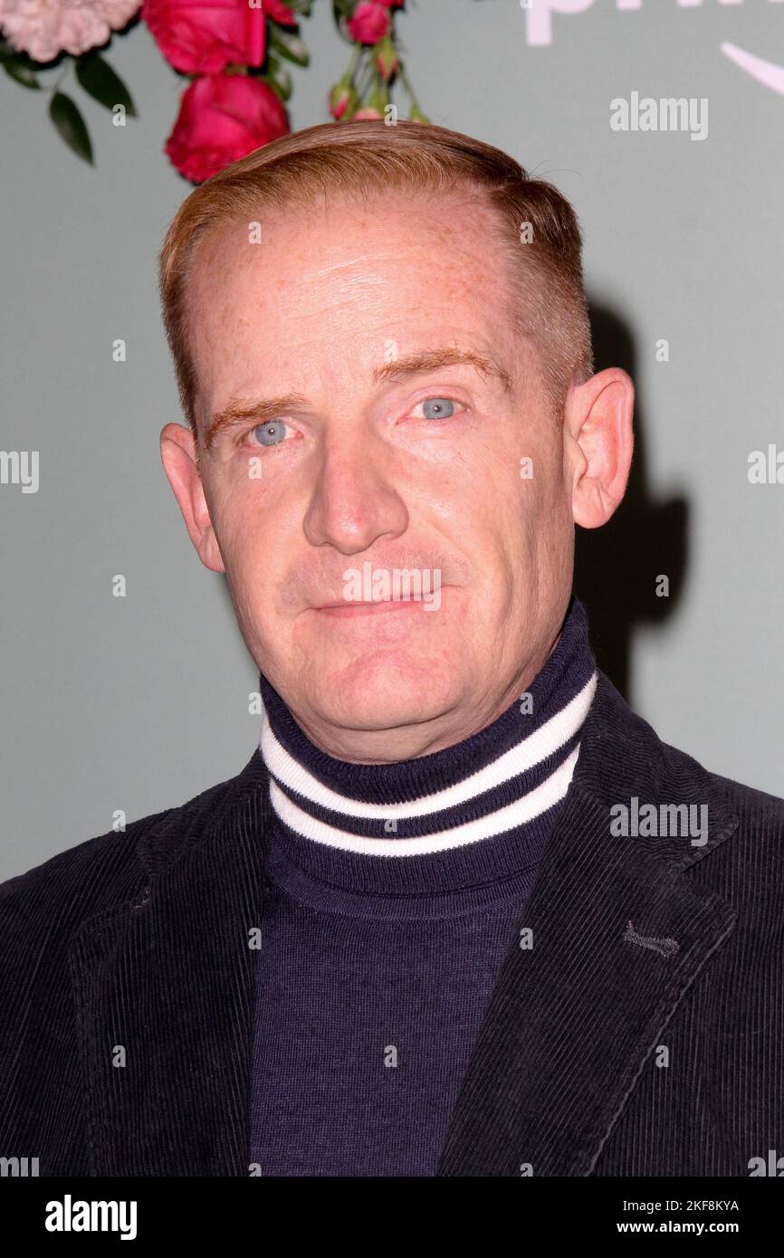 Los Angeles, USA. 17.. November 2022. Marc Evan Jackson bei der Premiere „The People We Hate at the Wedding“ im Regency Village Theatre, Los Angeles, CA, 16. November 2022. Foto: Joseph Martinez/PictureLux Kredit: PictureLux/The Hollywood Archive/Alamy Live News Stockfoto