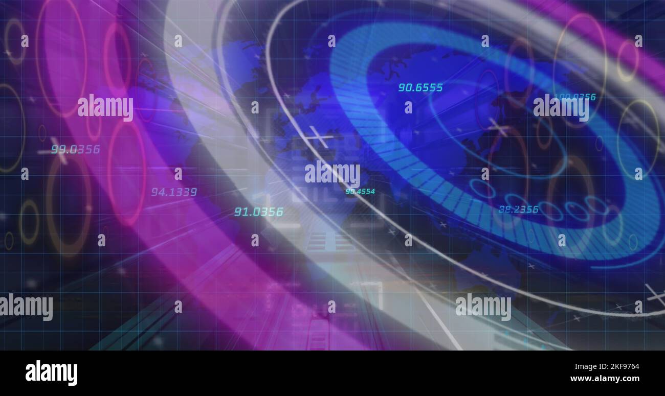 Abbildung: Verarbeitungskreis, Zahlen und qr-Code im digitalen Raum Stockfoto