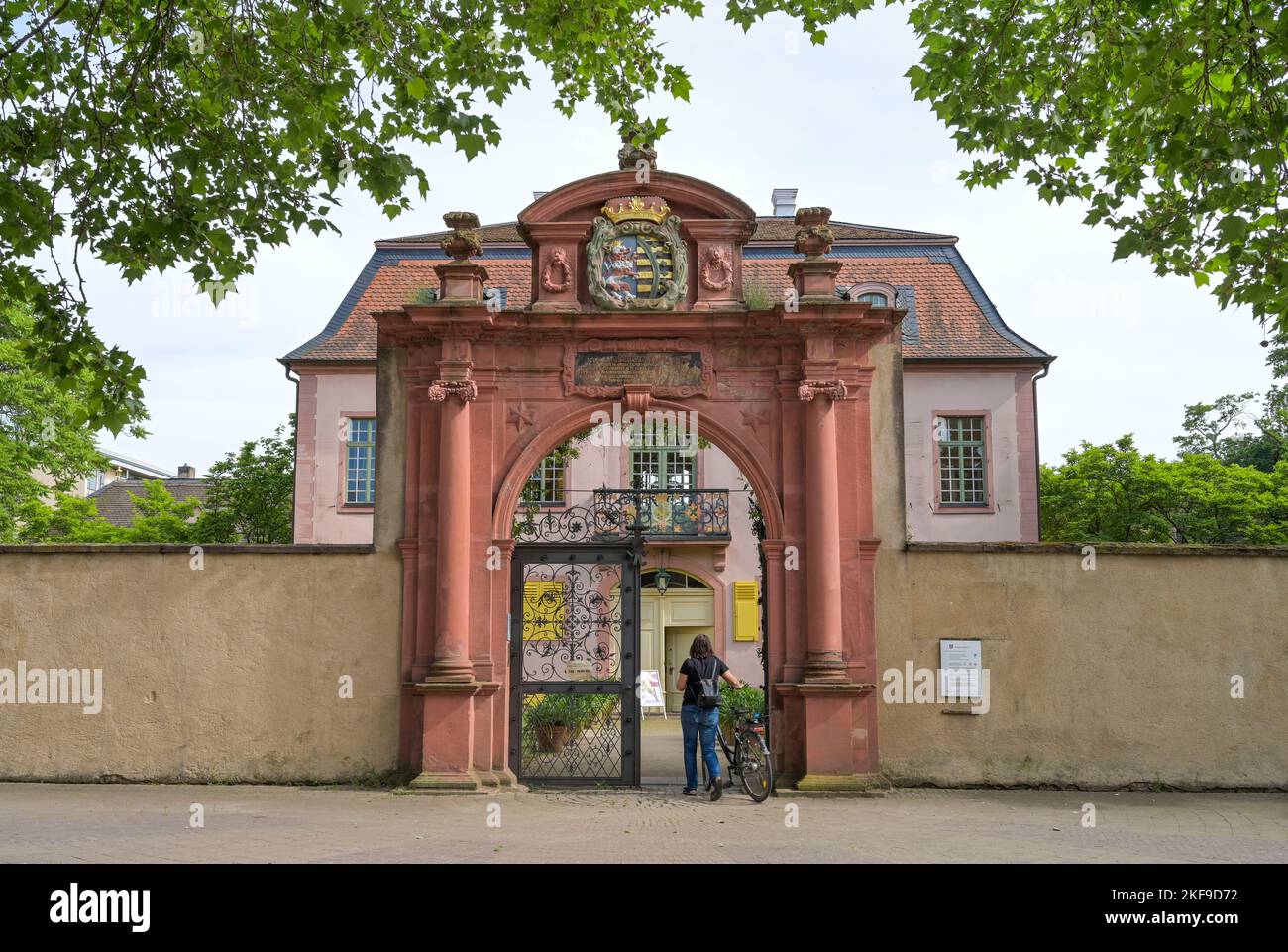 Portal, Prinz-Georg-Palais, Großherzoglich-Hessische Porzellansammlung, Darmstadt, Hessen, Deutschland Stockfoto