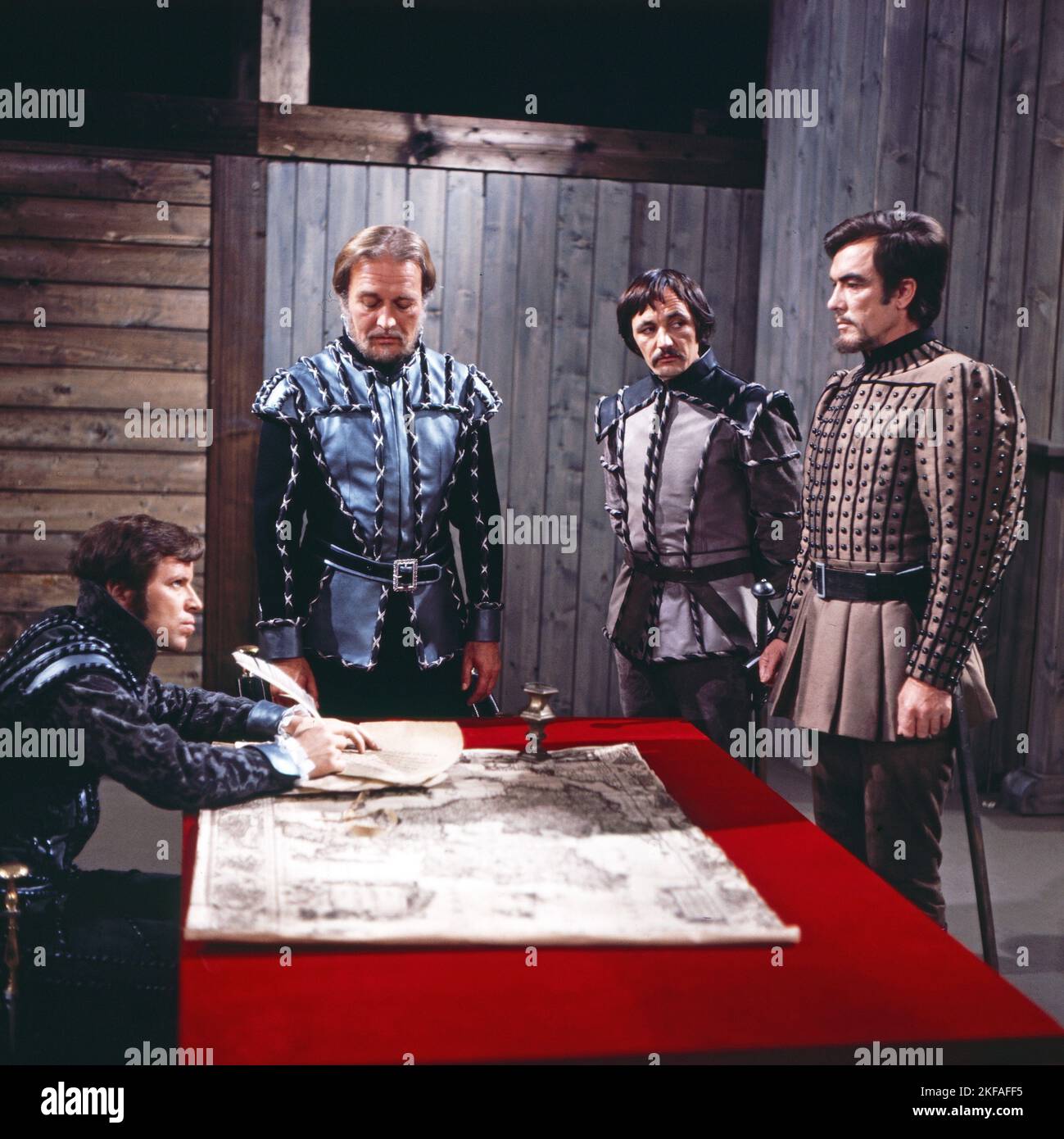 König Heinrich IV., Fernsehfilm nach dem Stück von William Shakespeare in der Neufassung von Theodor Schübel, Deutschland 1975, Regie: Werner schlechte, Darsteller: Michael Hinz, Horst Naumann, Fred Maire, Erik Schumann Stockfoto