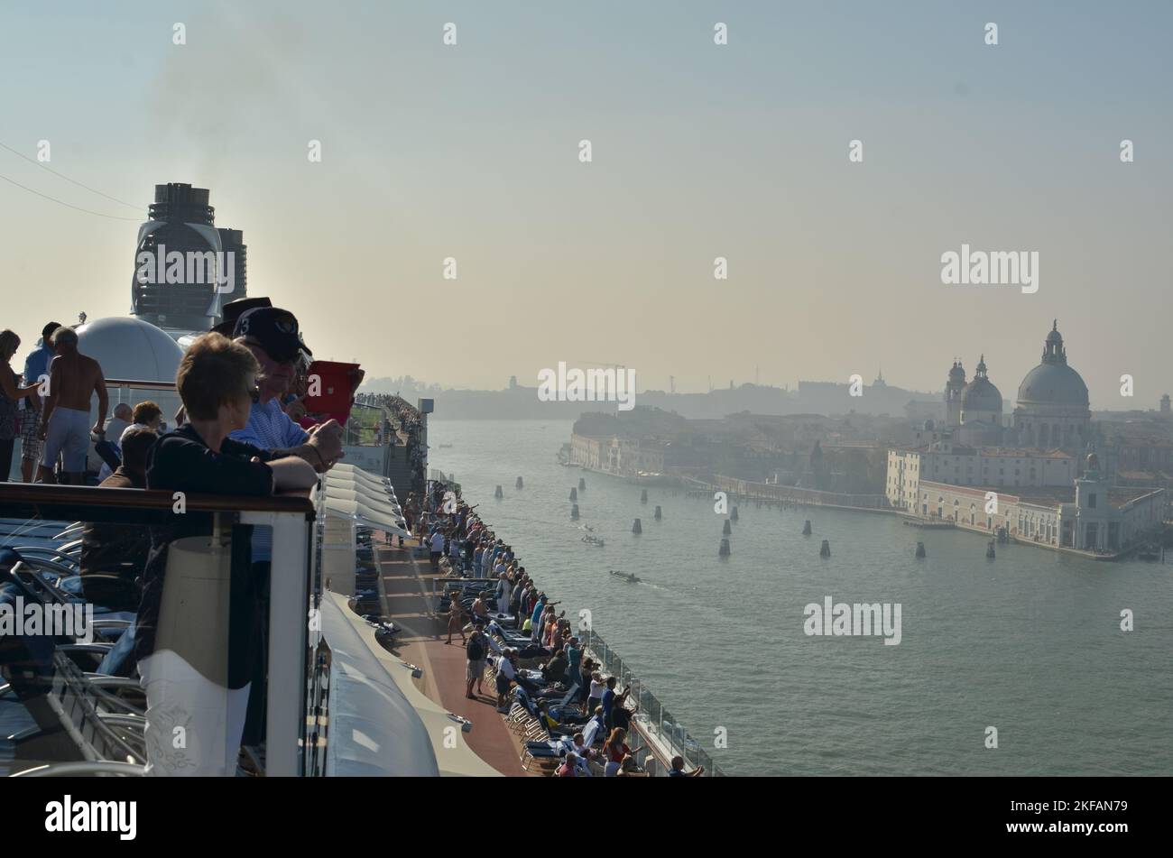 Venedig Italien von oben Panorama vom Schiff aus Stockfoto