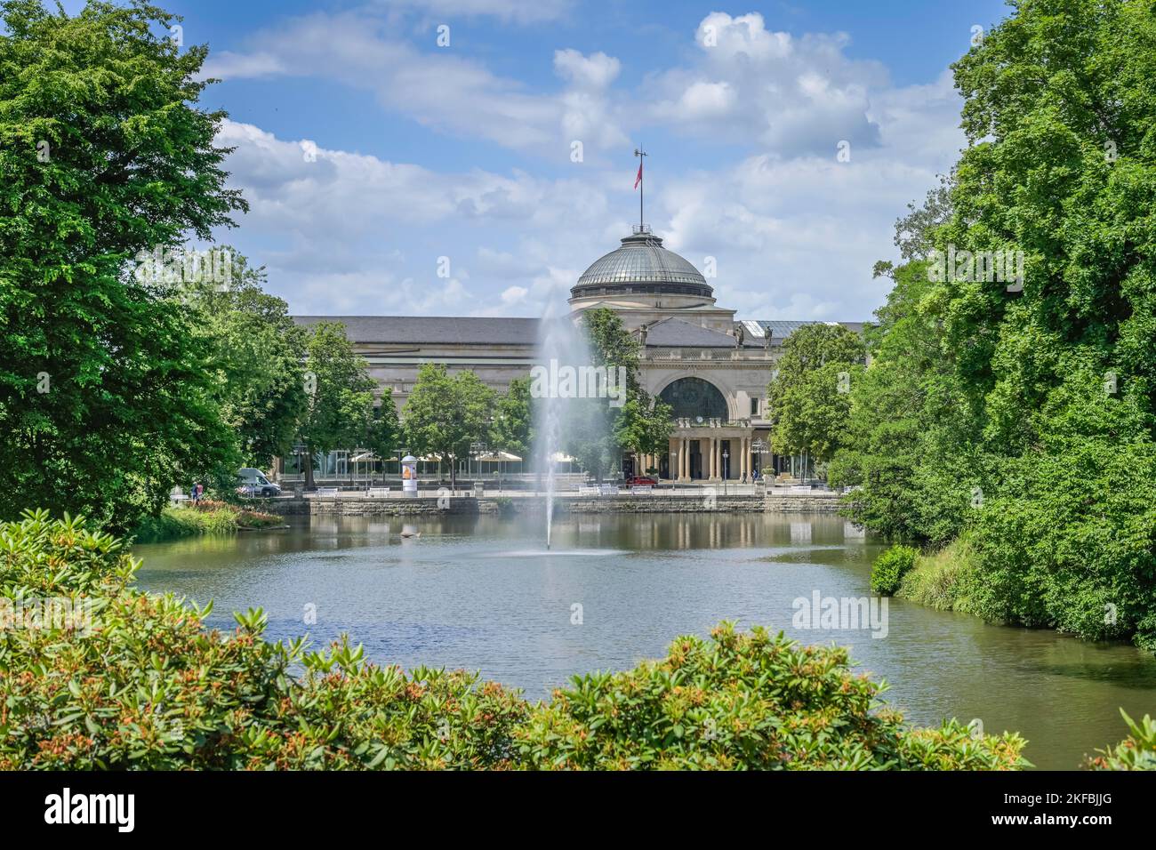 Kurhaus, Spielbank Wiesbaden, Rückseite, Daniel-Dillmann-Park, Wiesbaden, Hessen, Deutschland Stockfoto
