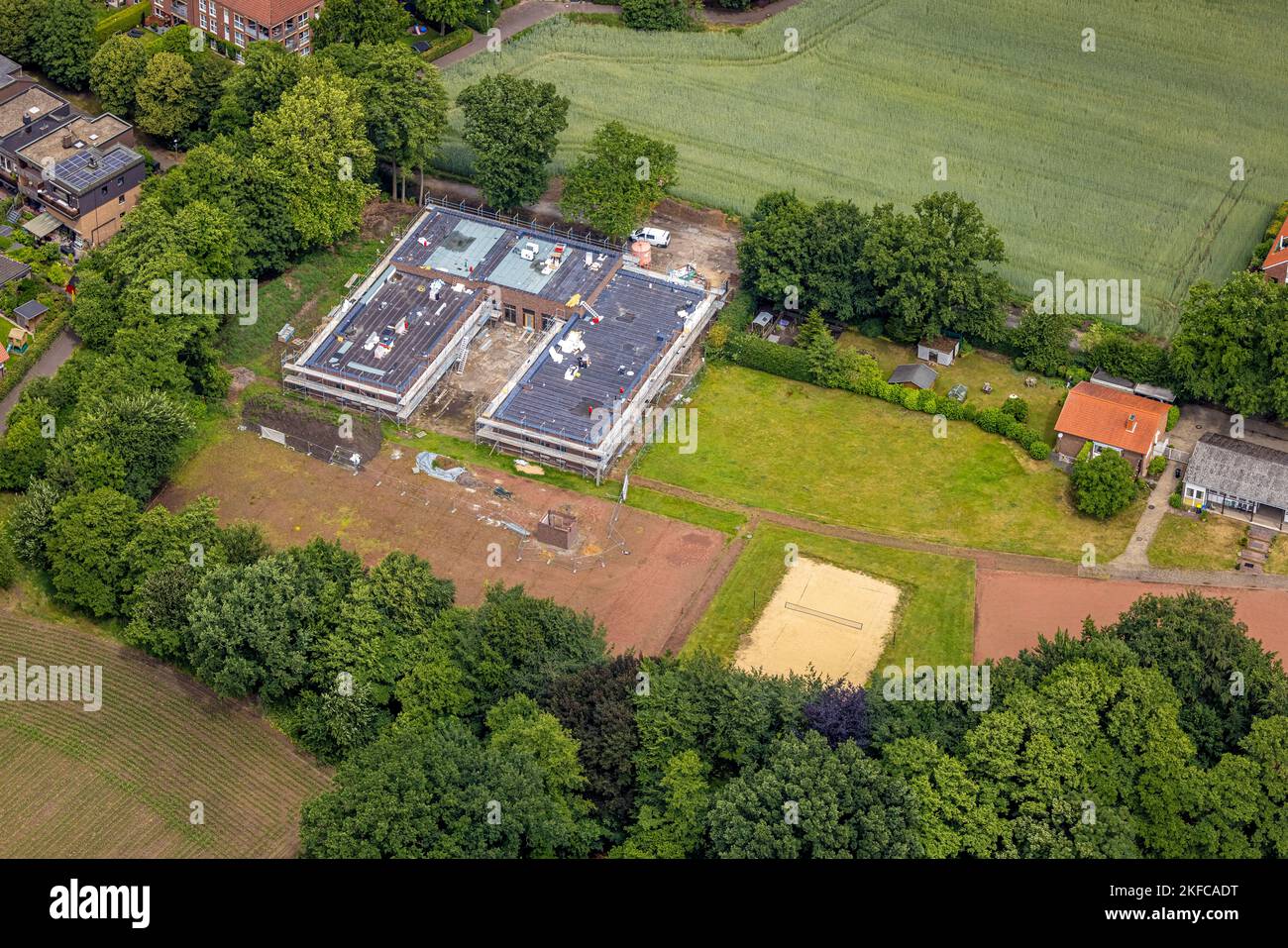 Luftaufnahme, Baustelle mit Neubau-Kindergarten Ziegelstraße, Hardt