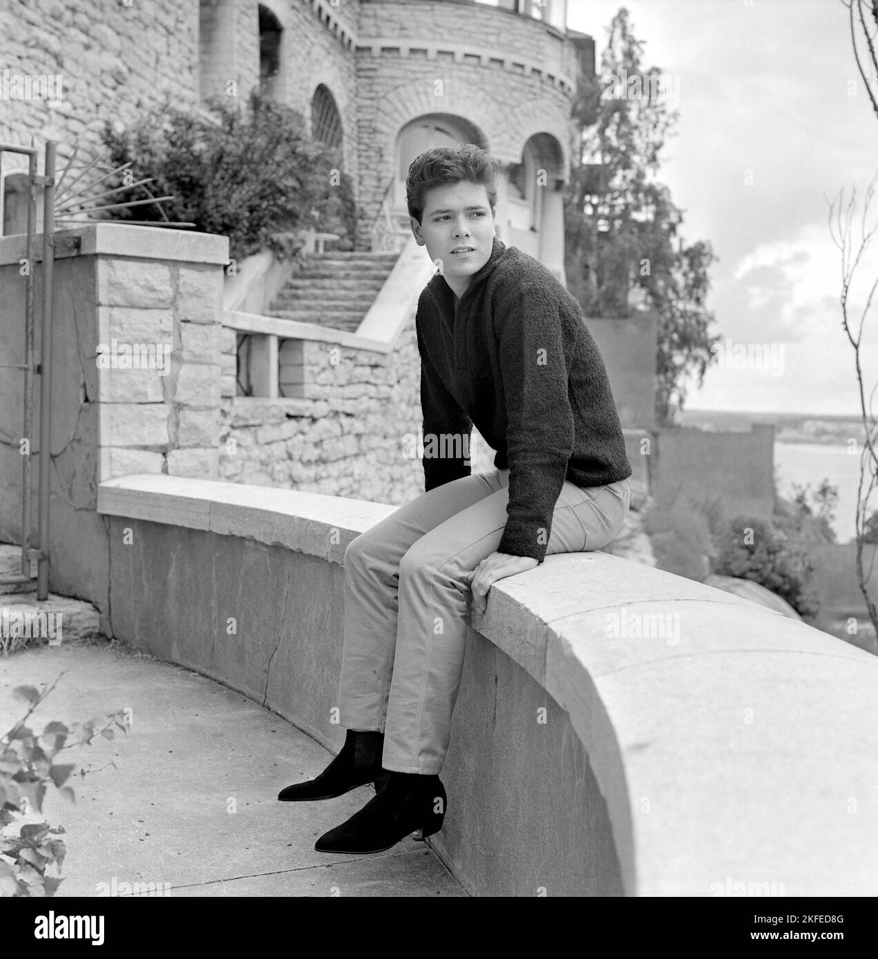 Cliff Richard. Britischer Sänger und Schauspieler. Geboren 1940. Bild 1961 bei einem Besuch in Stockholm, Schweden und Millesgården auf Lidingö. Stockfoto