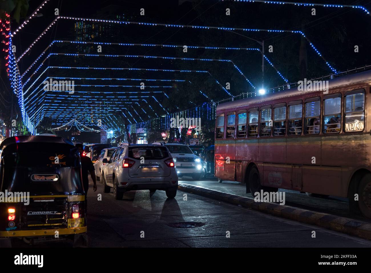 Straßenbeleuchtung Dekoration, Diwali Festival, Lokhandwala, Andheri, Bombay, Mumbai, Maharashtra, Indien Stockfoto