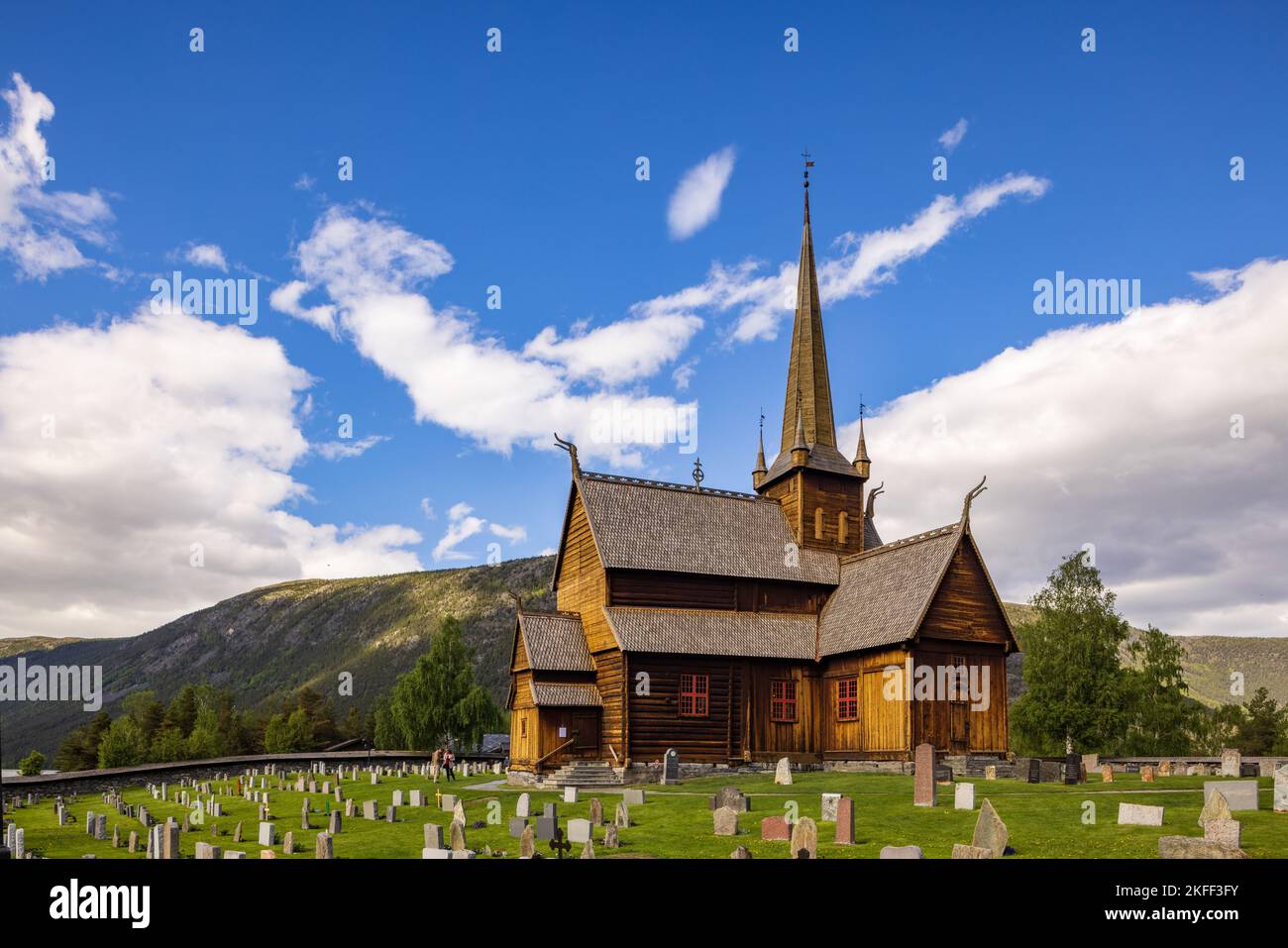 Stabkirche von Lom, Norwegen Stockfoto