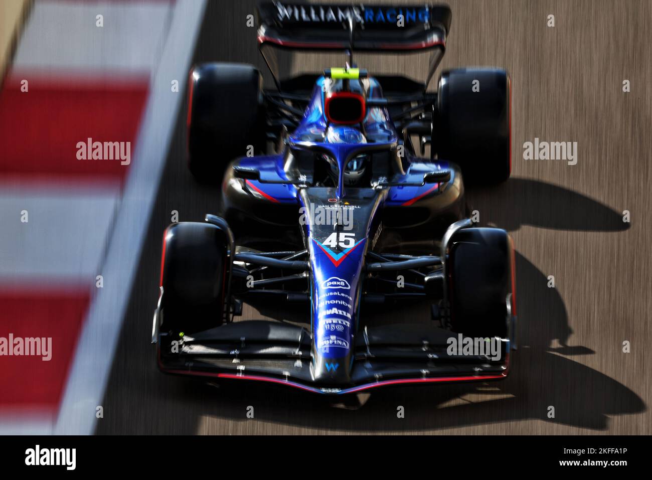 Logan Sargeant (USA) Williams Racing FW44 Academy Driver. Abu Dhabi Grand Prix, Freitag, 18.. November 2022. Yas Marina Circuit, Abu Dhabi, VAE. Stockfoto