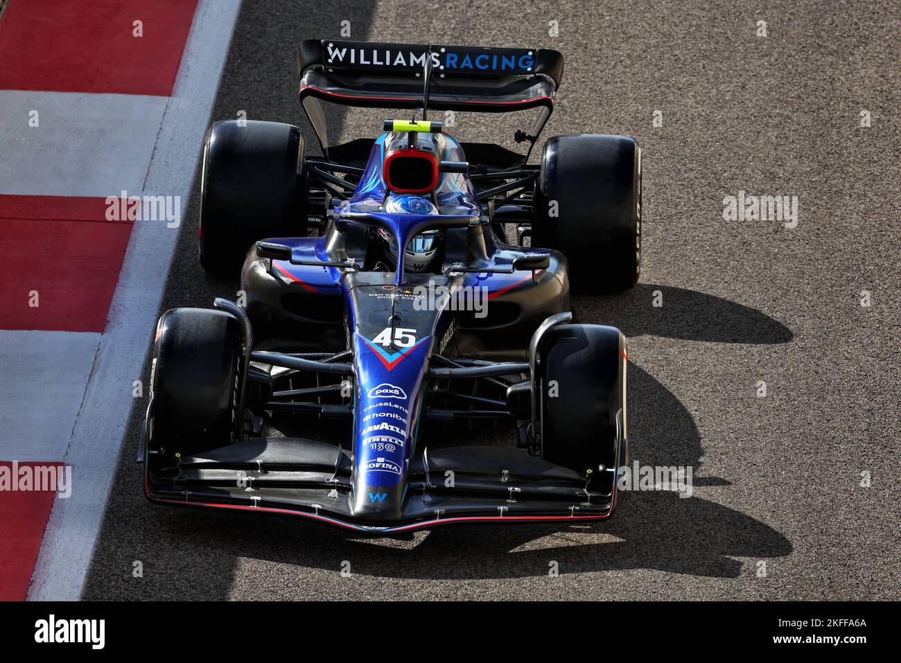 Logan Sargeant (USA) Williams Racing FW44 Academy Driver. Abu Dhabi Grand Prix, Freitag, 18.. November 2022. Yas Marina Circuit, Abu Dhabi, VAE. Stockfoto