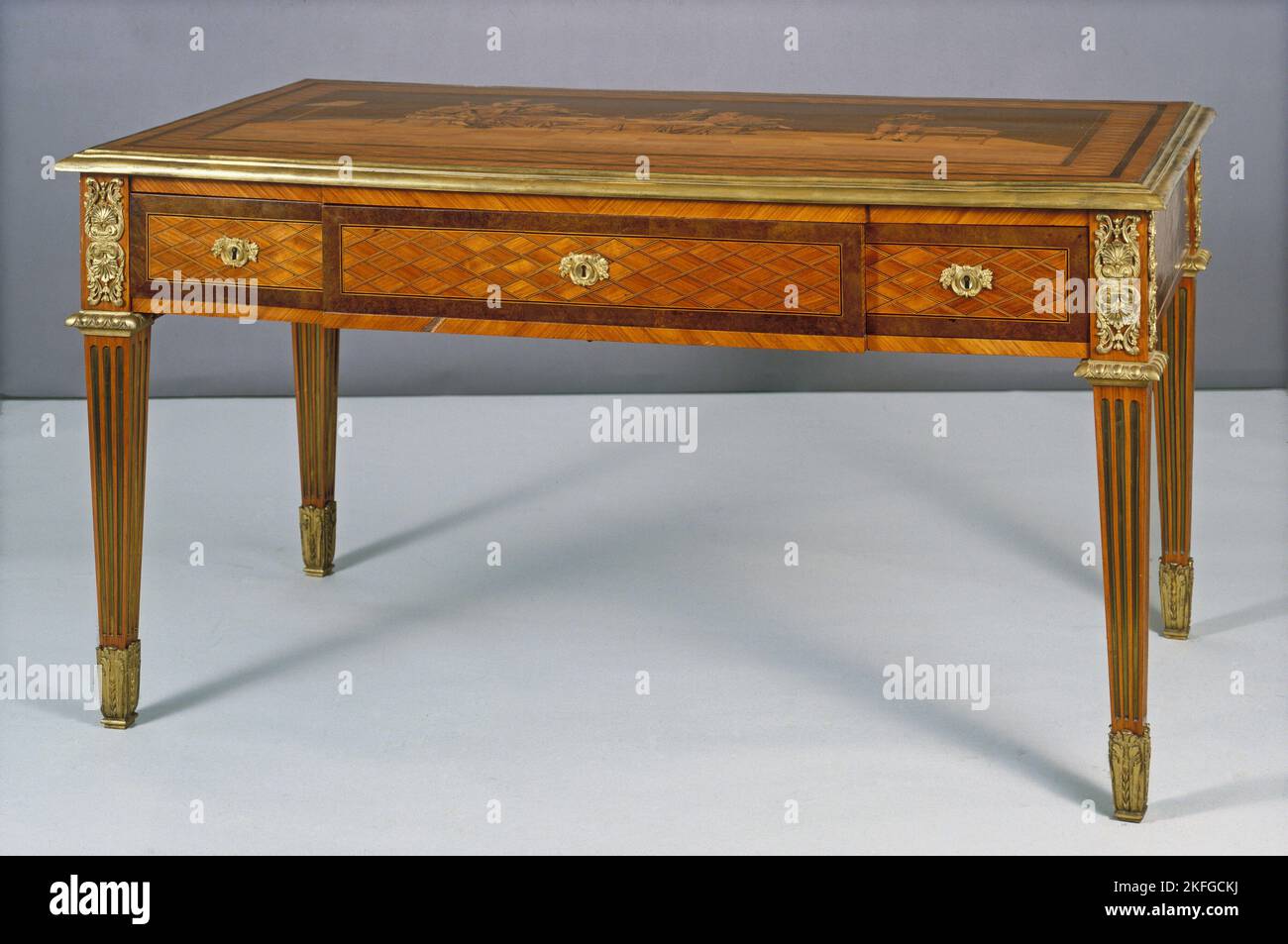 Schreibtisch mit mechanischen Beschlägen (Tisch m&#xe9;canique oder schreibtisch), teilweise c. 1779, teilweise 19. Jahrhundert. Stockfoto