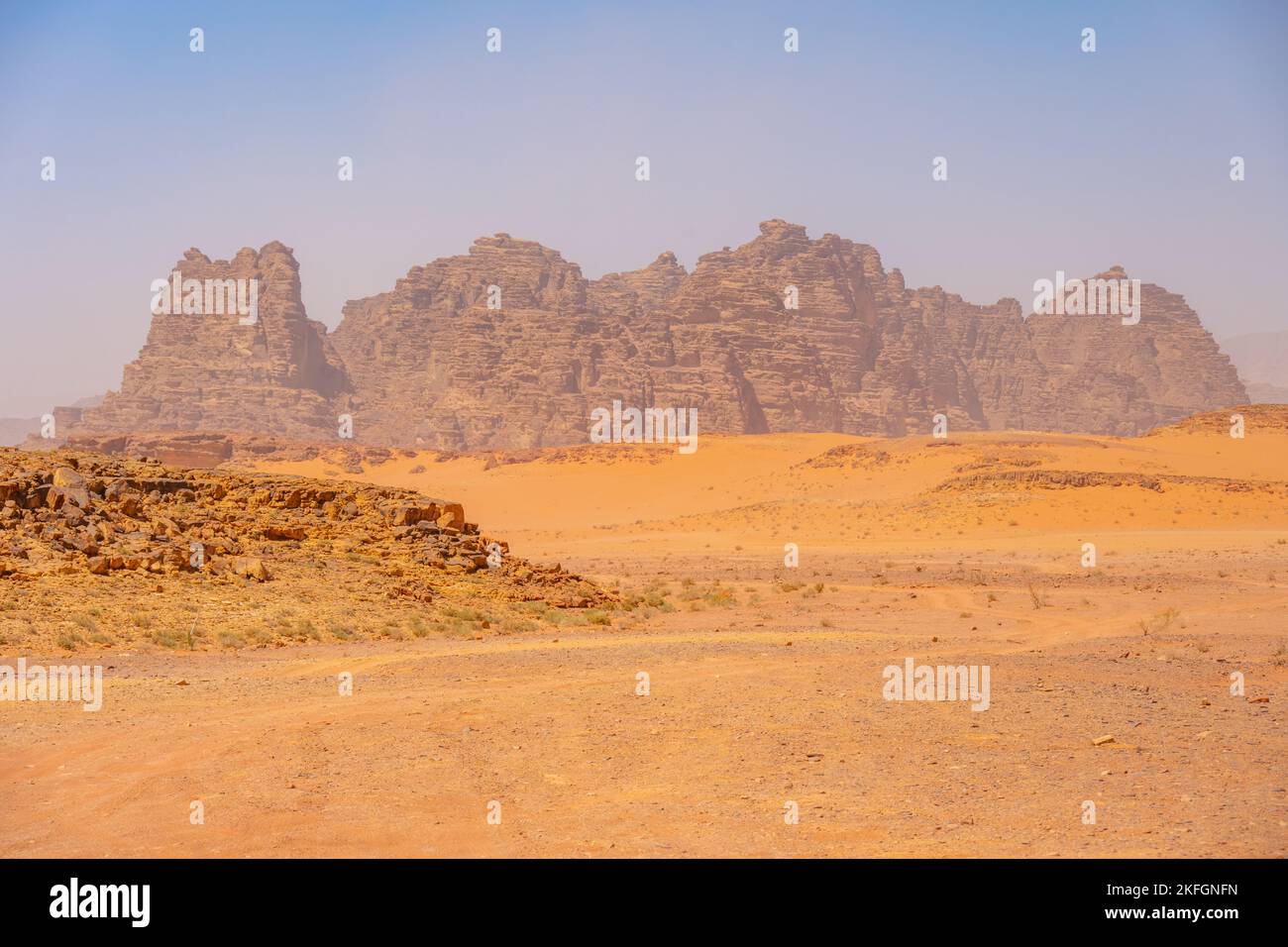 Berge von Wadi Rum Jordanien Stockfoto
