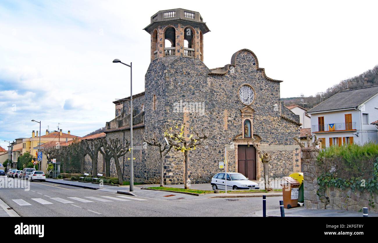 Kirche San Salvador in Castellfollit de la Roca, Castellfollit de la Roca, La Garrocha, La Garrotxa, Girona, Catalunya, Spanien Stockfoto