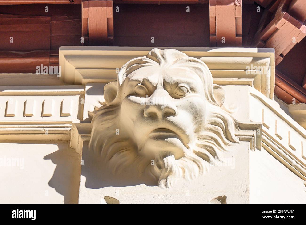 Koloniale Dekoration Gargoyle in der Architektur eines Gebäudes, Valencia, Spanien Stockfoto