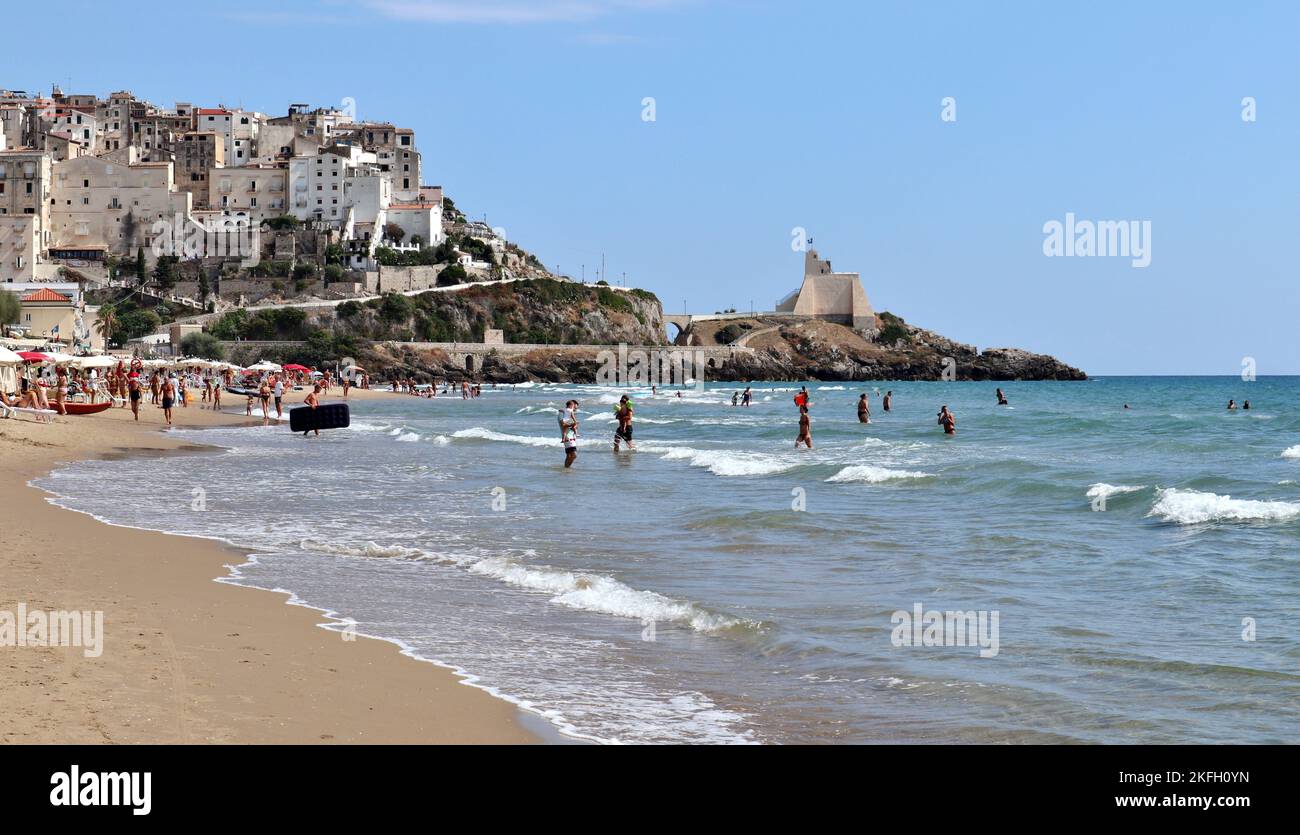 Sperlonga - Scorcio di Torre Truglia dalla Spiaggia di Ponente Stockfoto