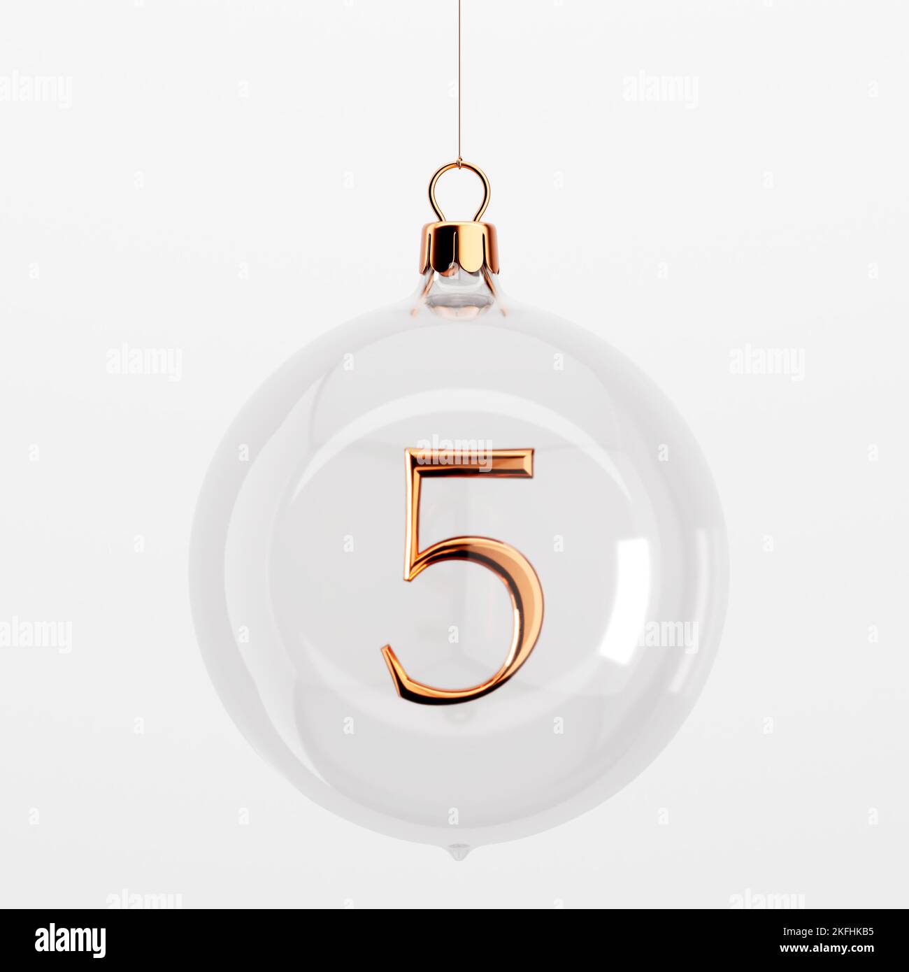 Festliche Weihnachtskugeln aus Glas. Mit Goldnummer 5. 3D Rendering Stockfoto