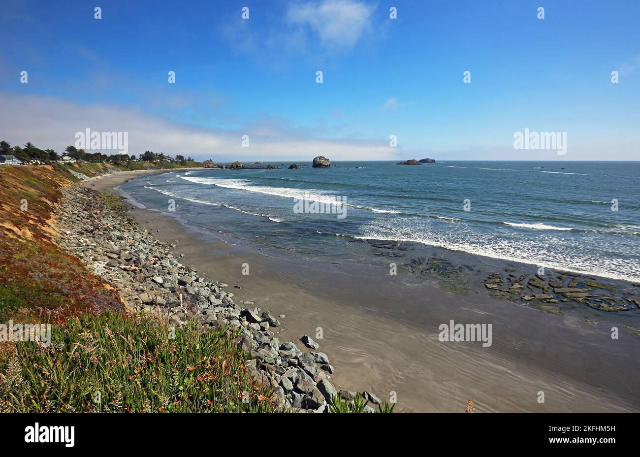 Landschaft mit Crescent City Harbour Beach - Kalifornien Stockfoto