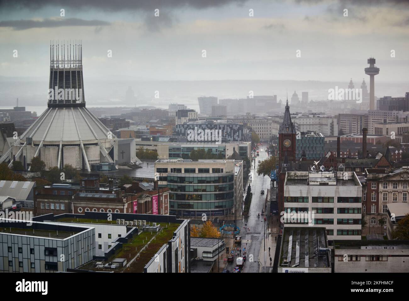Liverpool Metropolitan Cathedral, offiziell bekannt als die Metropolitan Cathedral of Christ the King und lokal „Paddy's Wigwam“ genannt Stockfoto