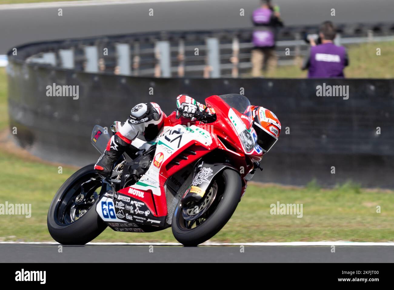 Phillip Island, Australien, 18. November 2022. Niki Tuuli aus Finnland auf der MV Agusta Reparto Corse MV Agusta F3 800 RR während der FIM World Superbike Championship 2022 auf dem Phillip Island Circuit am 18. November 2022 in Phillip Island, Australien. Kredit: Dave Hewison/Alamy Live Nachrichten Stockfoto