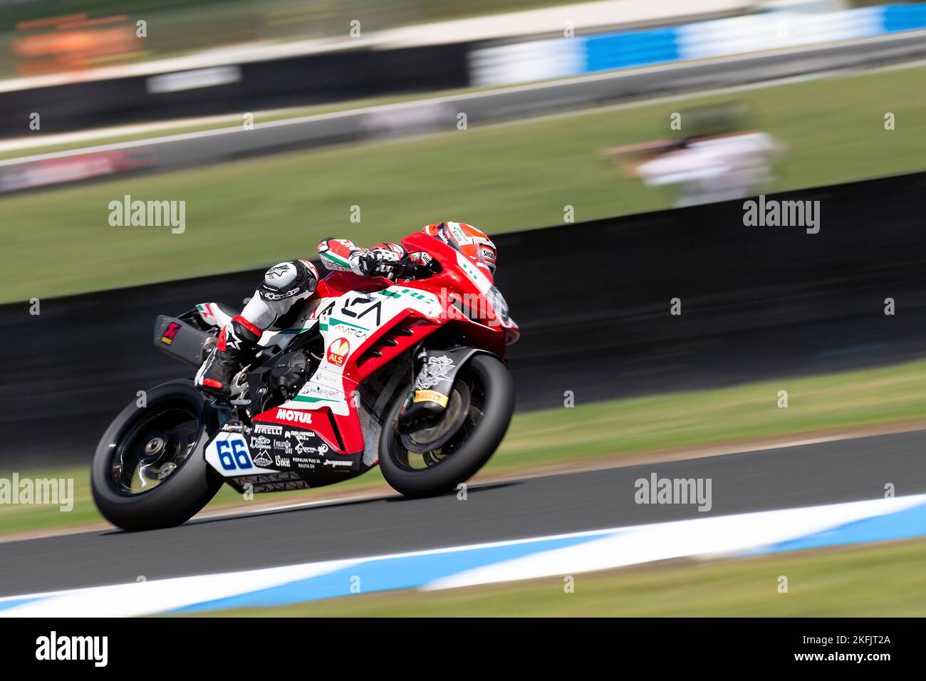 Phillip Island, Australien, 18. November 2022. Niki Tuuli aus Finnland auf der MV Agusta Reparto Corse MV Agusta F3 800 RR während der FIM World Superbike Championship 2022 auf dem Phillip Island Circuit am 18. November 2022 in Phillip Island, Australien. Kredit: Dave Hewison/Alamy Live Nachrichten Stockfoto