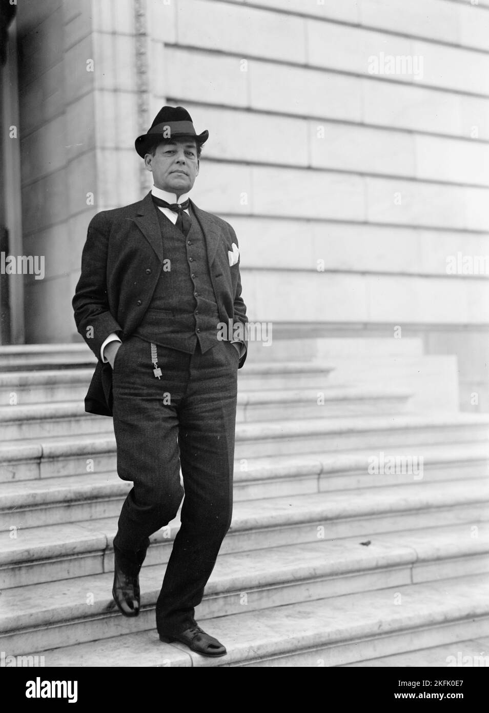 Robert latham owen jr Fotos und Bildmaterial in hoher Auflösung Alamy