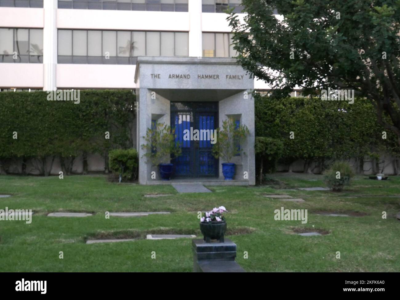 Los Angeles, California, USA 16.. November 2022 Armand Hammers Grab im