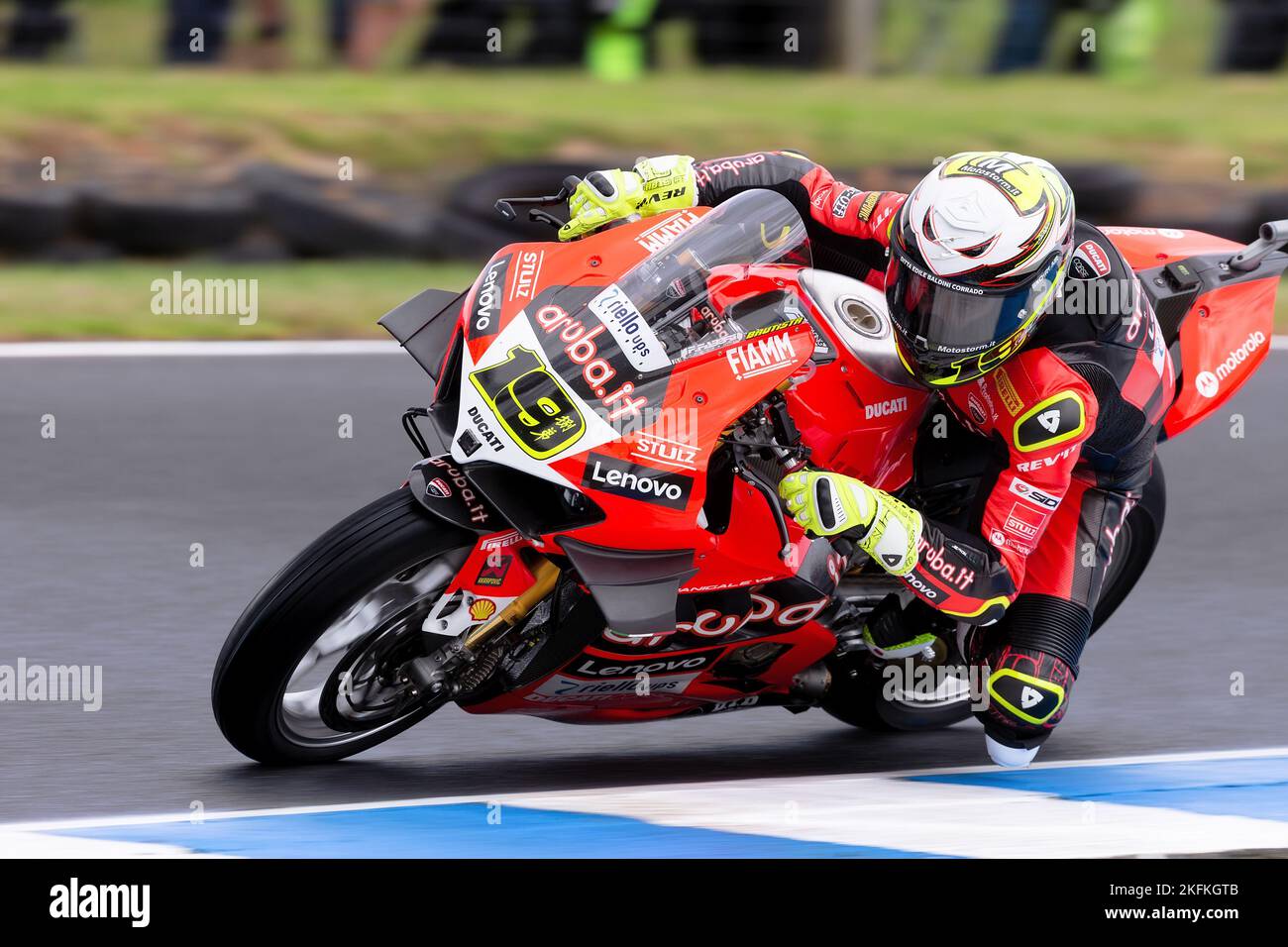 Phillip Island, Australien, 19. November 2022. Alvaro BAUTISTA aus Spanien auf dem Aruba.it Racing - Ducati Ducati Panigale V4R während des Race 1 bei der FIM World Superbike Championship 2022 auf dem Phillip Island Circuit am 19. November 2022 in Phillip Island, Australien. Kredit: Dave Hewison/Speed Media/Alamy Live Nachrichten Stockfoto
