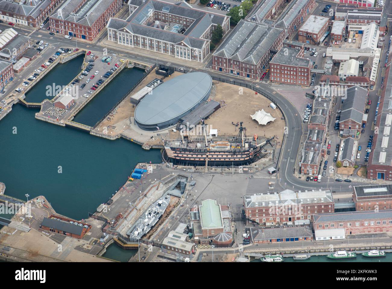 Die Werft, HMS Victory und das Mary Rose Museum, Portsmouth, Stadt Portsmouth, 2018. Stockfoto