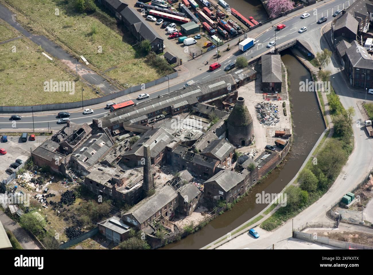 The Derelict Price and Kensington Teapot arbeitet in Longport, City of Stoke-on-Trent, 2021. Stockfoto