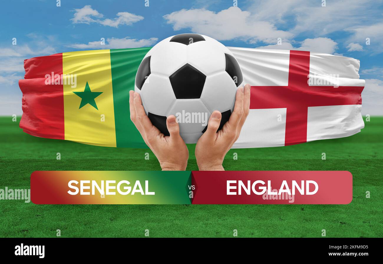 Konzept des Fußballspiels zwischen den Nationalmannschaften Senegal und England. Stockfoto