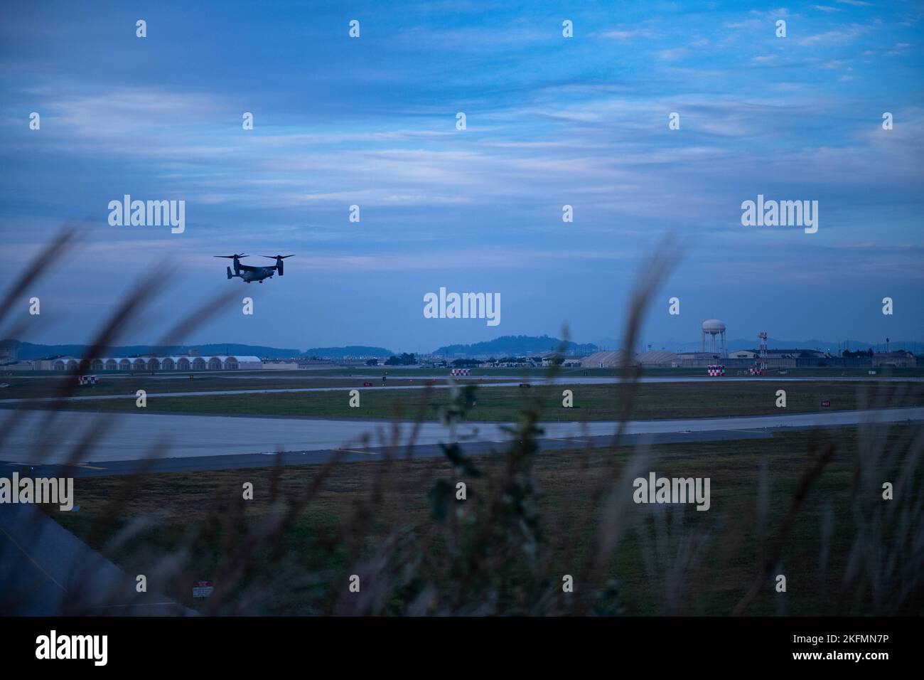 Ein CV-22 Osprey mit dem 21. Special Operations Squadron fliegt auf dem ...