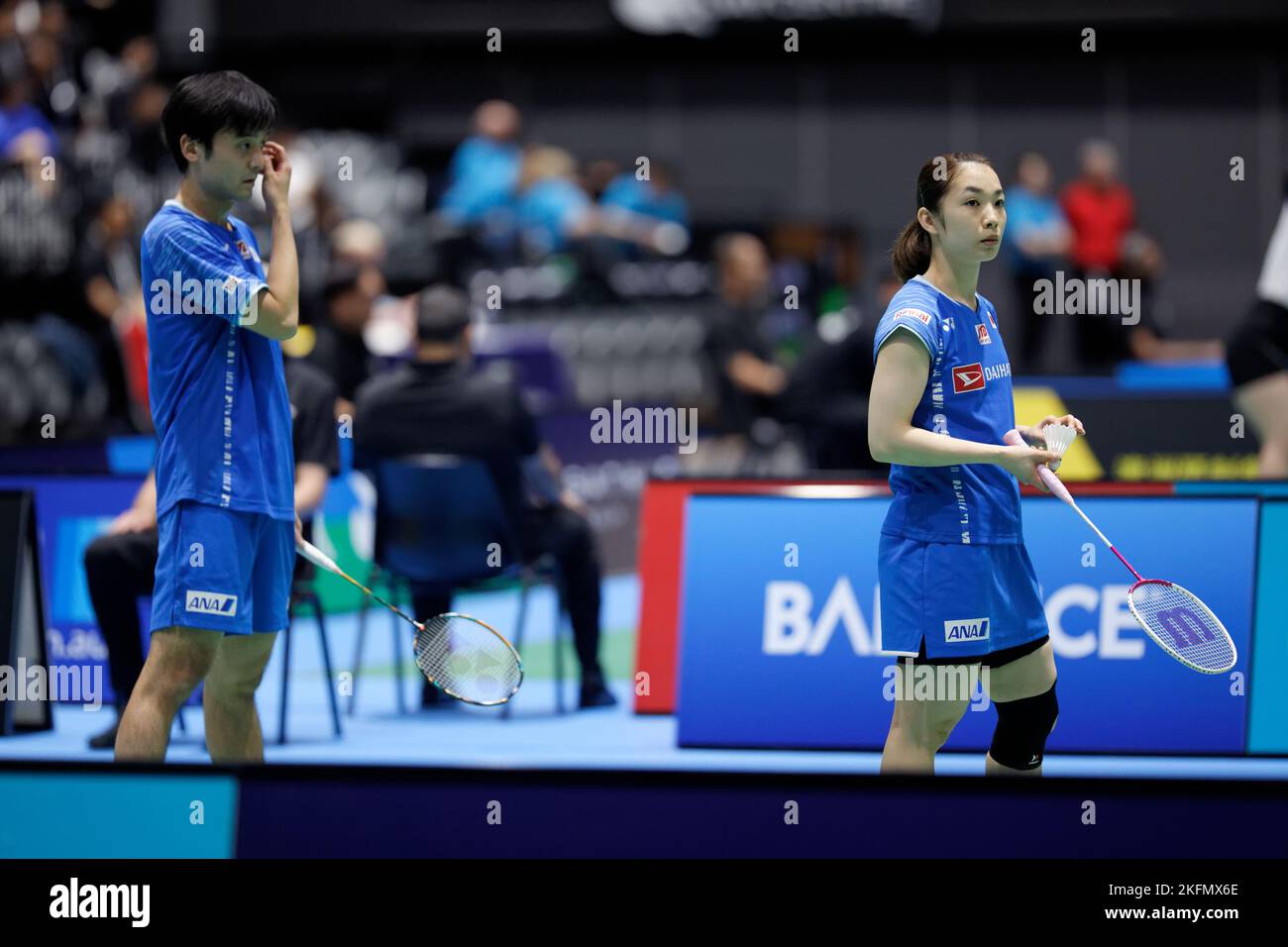 SYDNEY, AUSTRALIEN - 17. NOVEMBER: Yuki Kaneko und Misaki Matsutomo aus Japan sind während des gemischten Doppelmatches zwischen Japan und Taipei am 17. November 2022 im Quaycenter in Aktion Stockfoto
