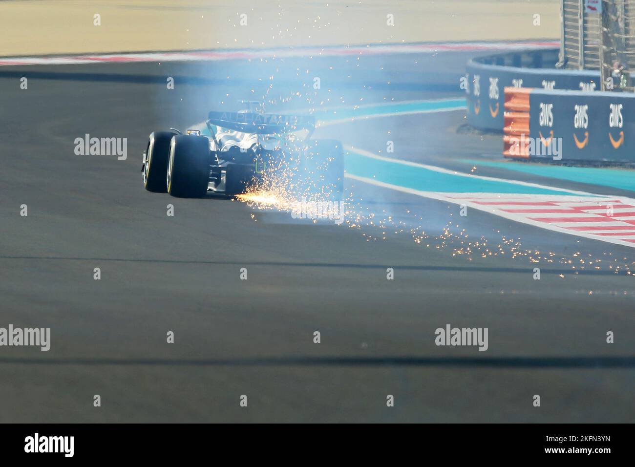 19.. November 2022; Yas Marina Circuit, Yas Island, Abu Dhabi; Pierre Gasly (FRA) Scuderia AlphaTauri AT03, während des Pre-Qualifying-Trainings beim Grand Prix von Abu Dhabi F1 Stockfoto