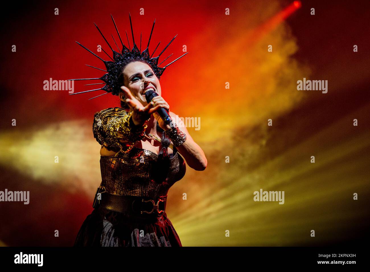 Italien 10 November 2022 Within Temptation live im Mediolanum Forum Assago © Andrea Ripamonti / Alamy Stockfoto