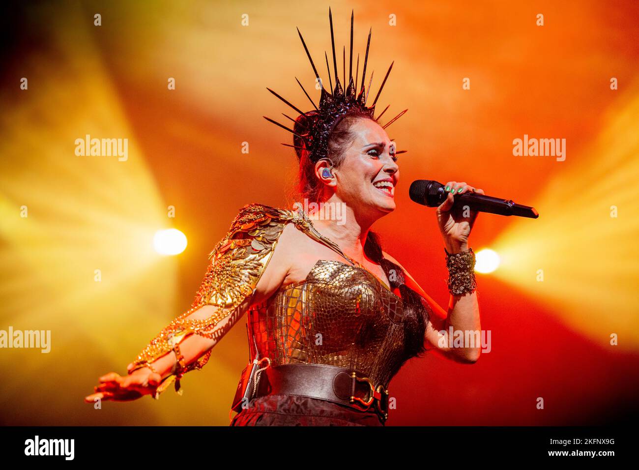 Italien 10 November 2022 Within Temptation live im Mediolanum Forum Assago © Andrea Ripamonti / Alamy Stockfoto