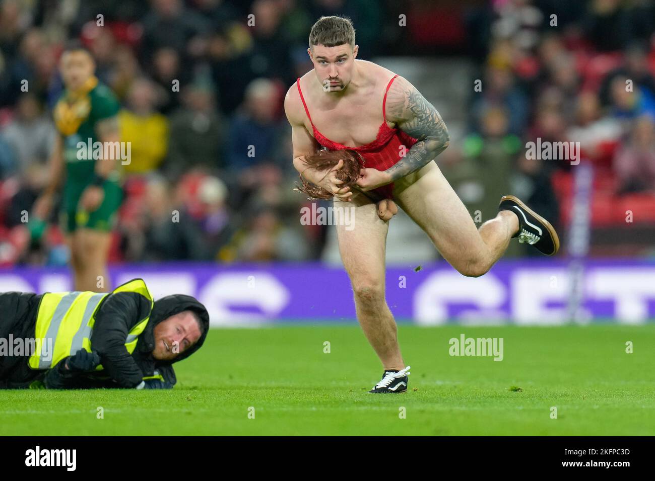 A streaker Fotos und Bildmaterial in hoher Auflösung Alamy A streaker Fotos und Bildmaterial in hoher Auflösung Alamy